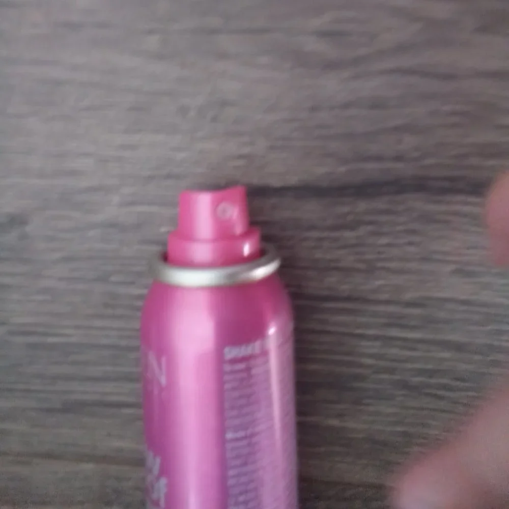LIKE NEW REDKEN Pillow proof blow dry